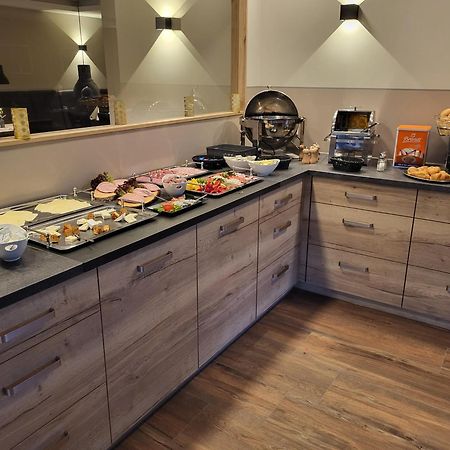 Landhotel Ewerts Insul Экстерьер фото