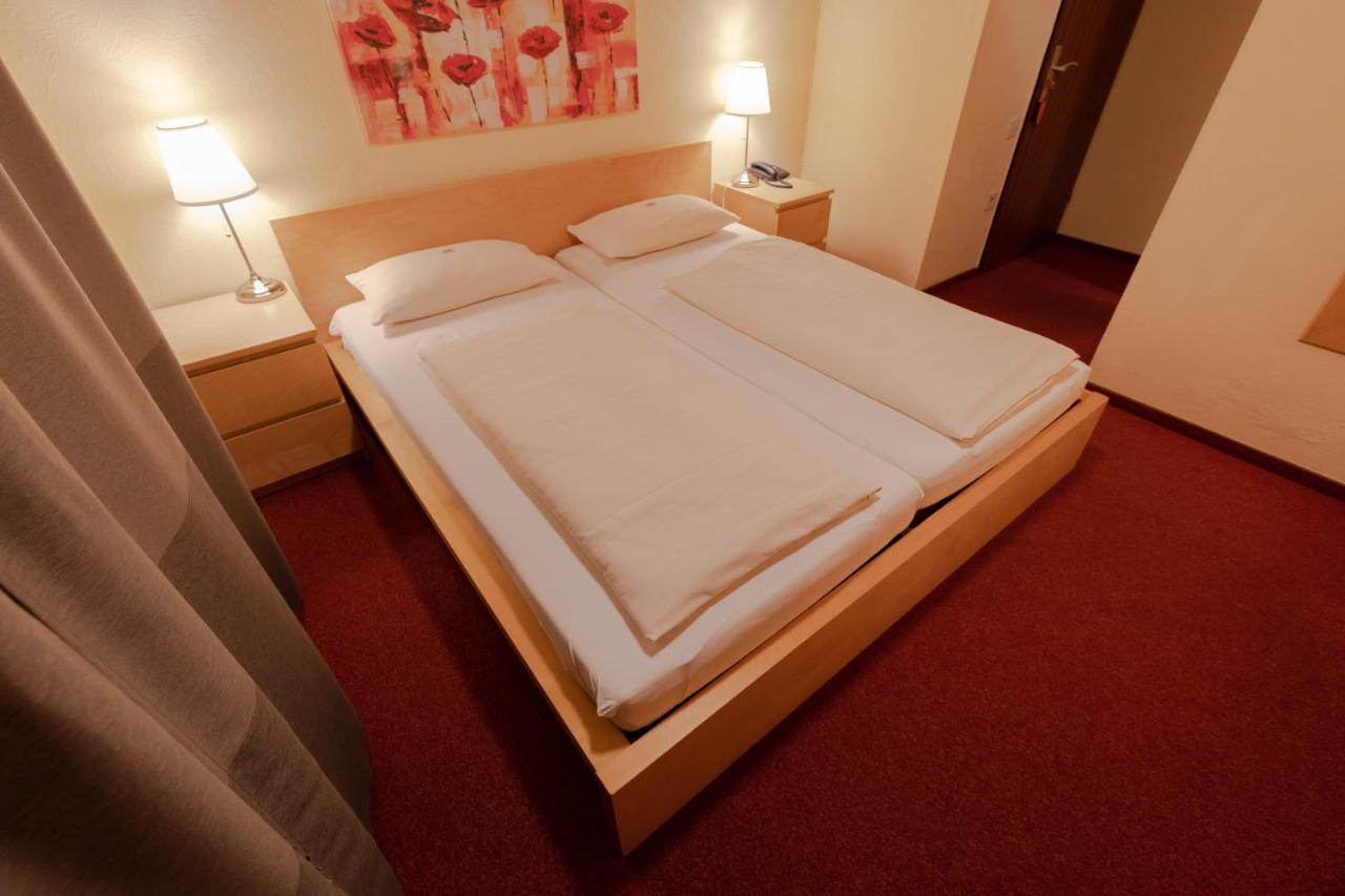 Landhotel Ewerts Insul Экстерьер фото