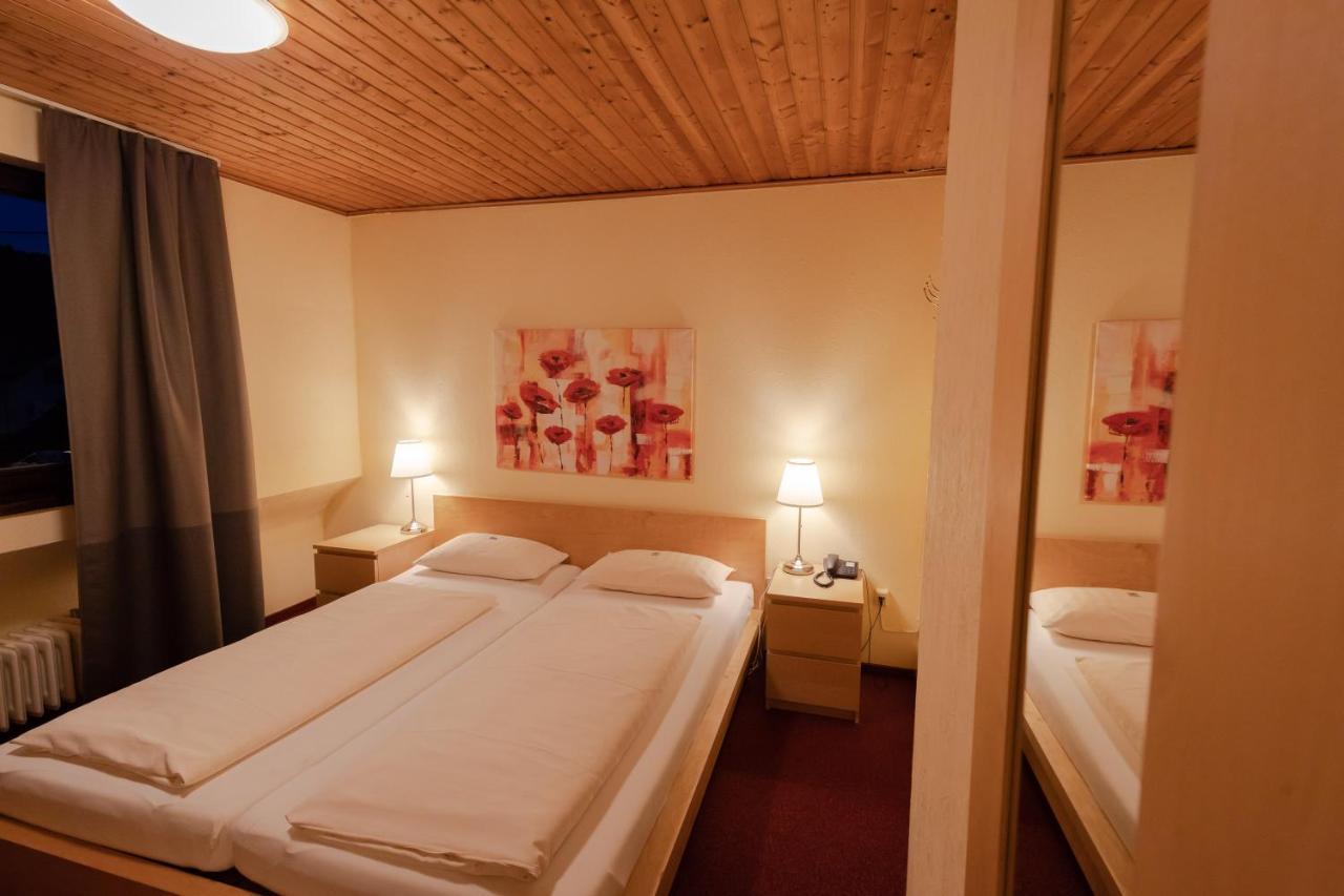 Landhotel Ewerts Insul Экстерьер фото