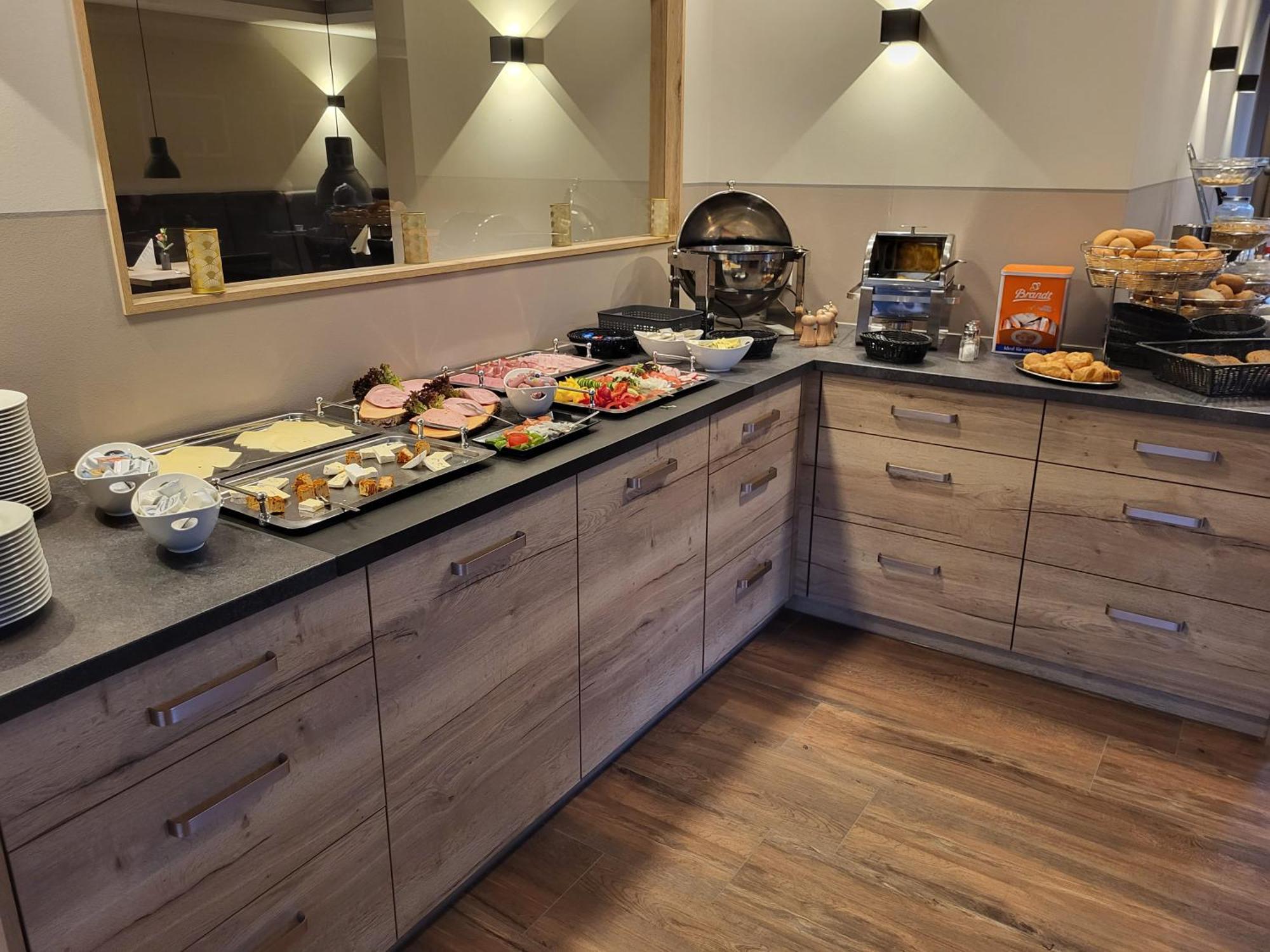Landhotel Ewerts Insul Экстерьер фото